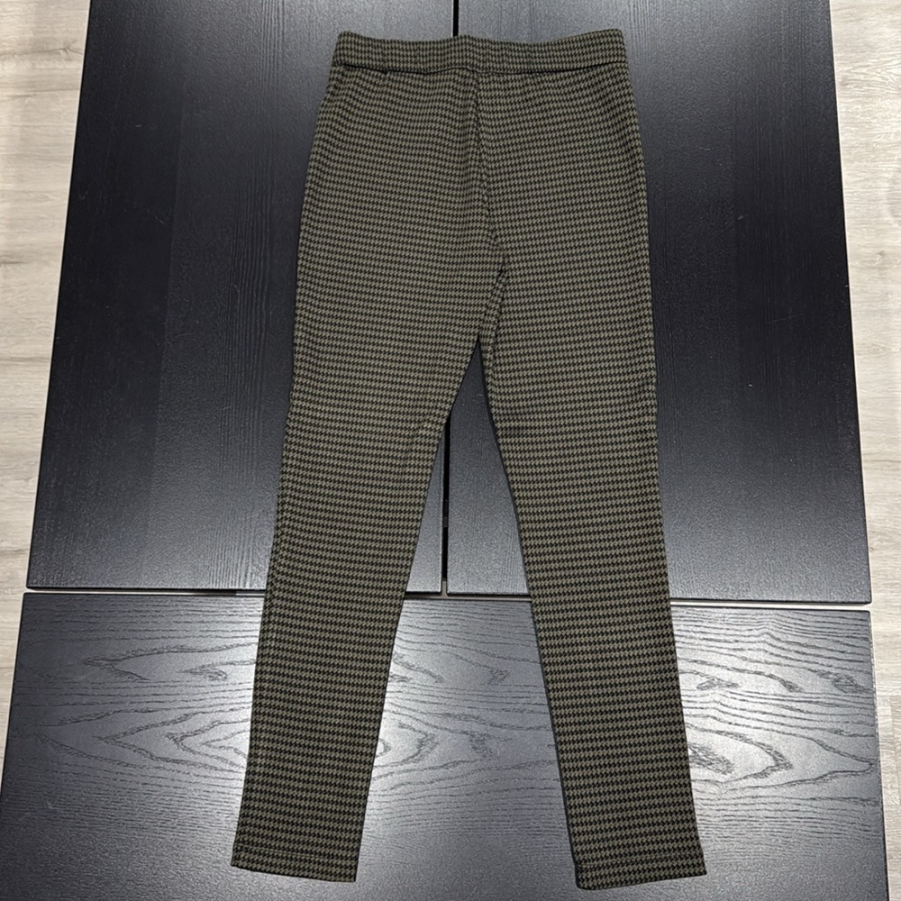 Tahari Houndstooth Pants in Olive/Black - S